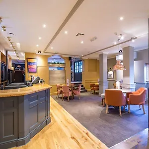 Premier West Hotel